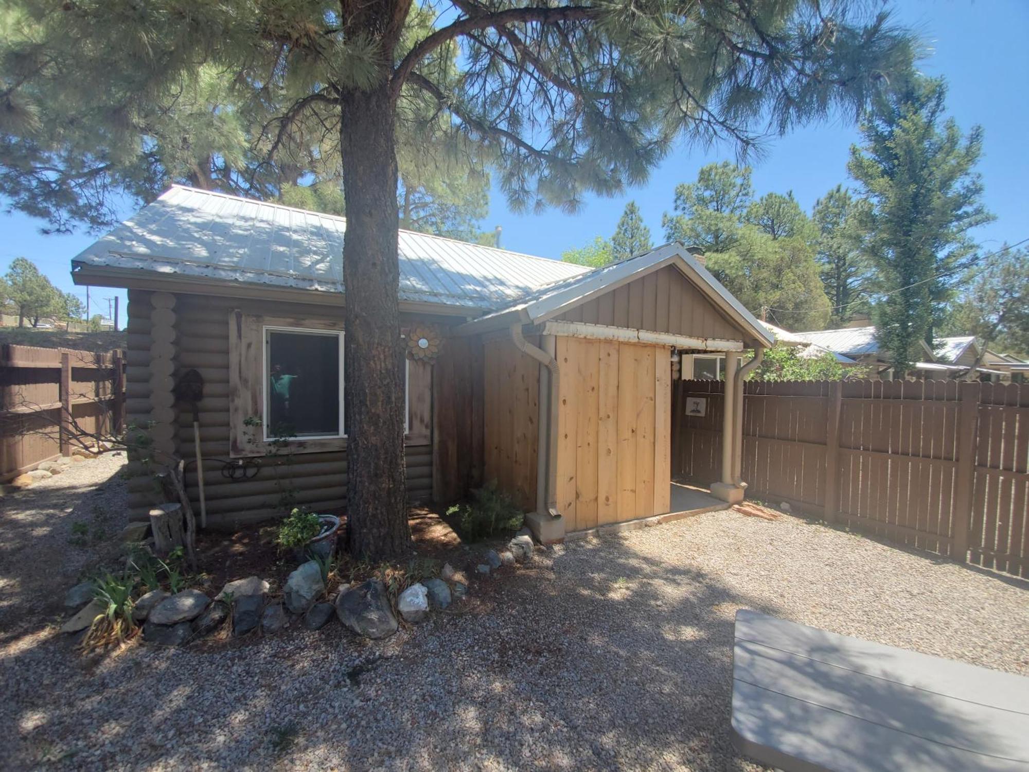 רואידוסו Enchanted Hideaway Cabins And Cottages מראה חיצוני תמונה