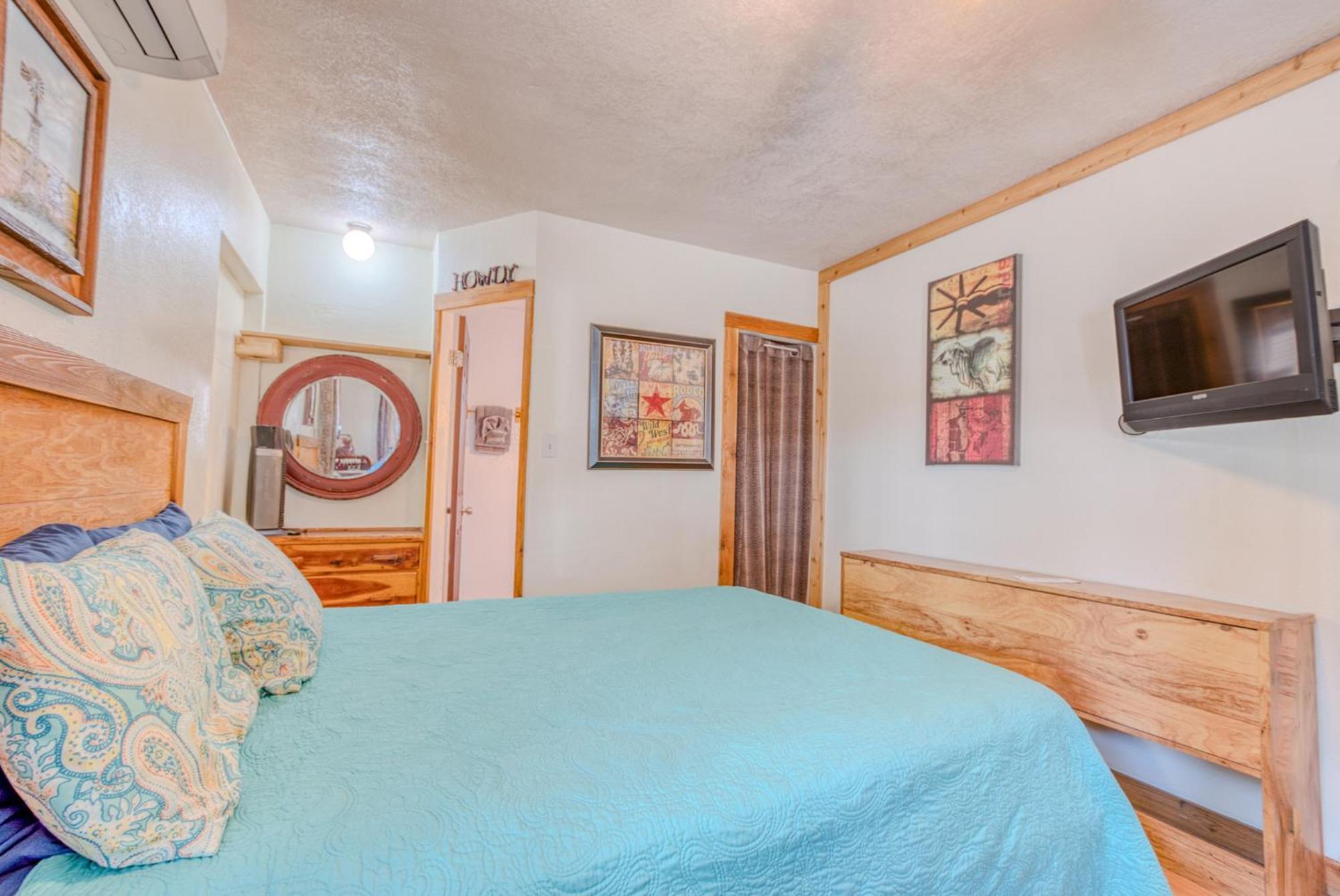 רואידוסו Enchanted Hideaway Cabins And Cottages מראה חיצוני תמונה