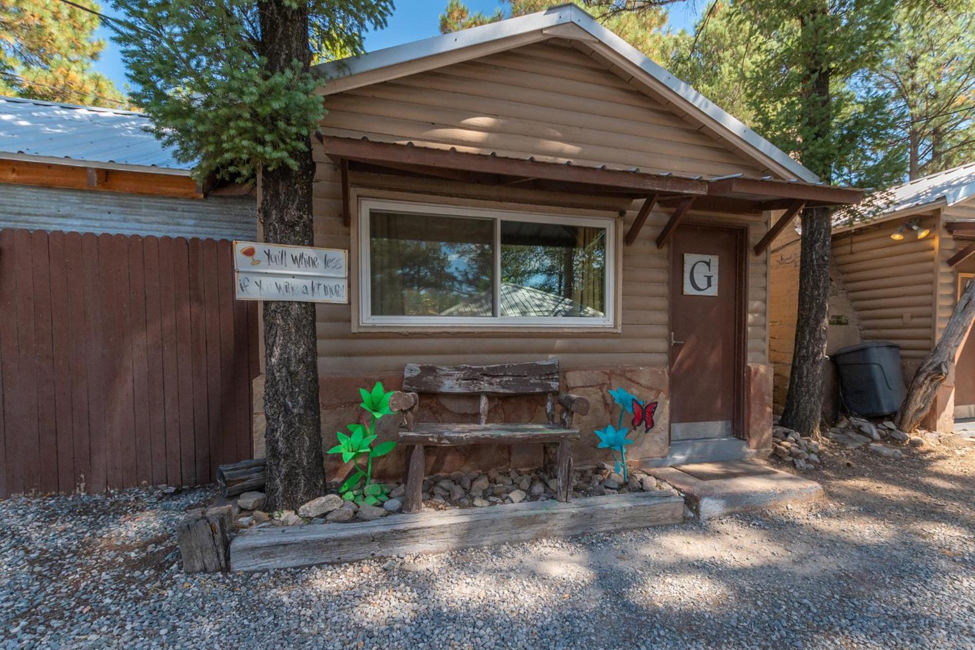 רואידוסו Enchanted Hideaway Cabins And Cottages מראה חיצוני תמונה
