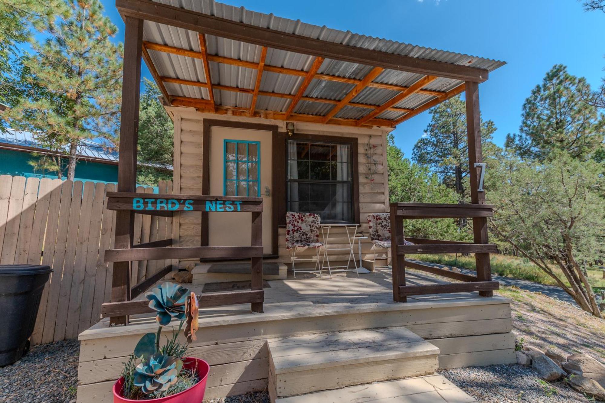 רואידוסו Enchanted Hideaway Cabins And Cottages מראה חיצוני תמונה