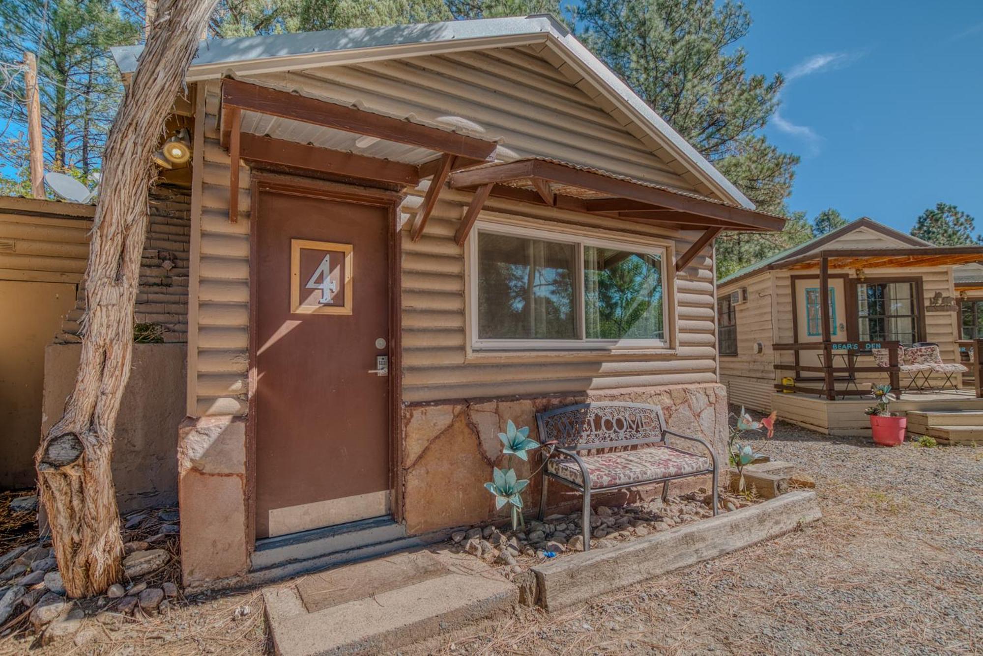 רואידוסו Enchanted Hideaway Cabins And Cottages מראה חיצוני תמונה