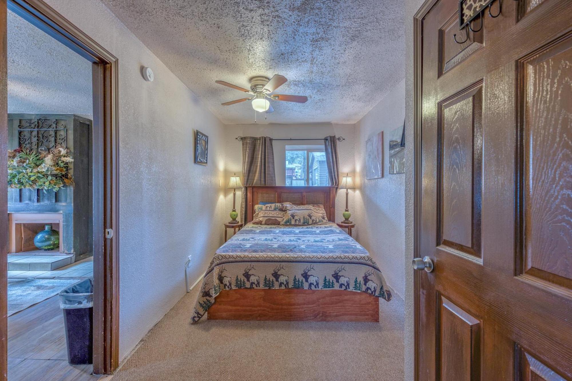 רואידוסו Enchanted Hideaway Cabins And Cottages מראה חיצוני תמונה